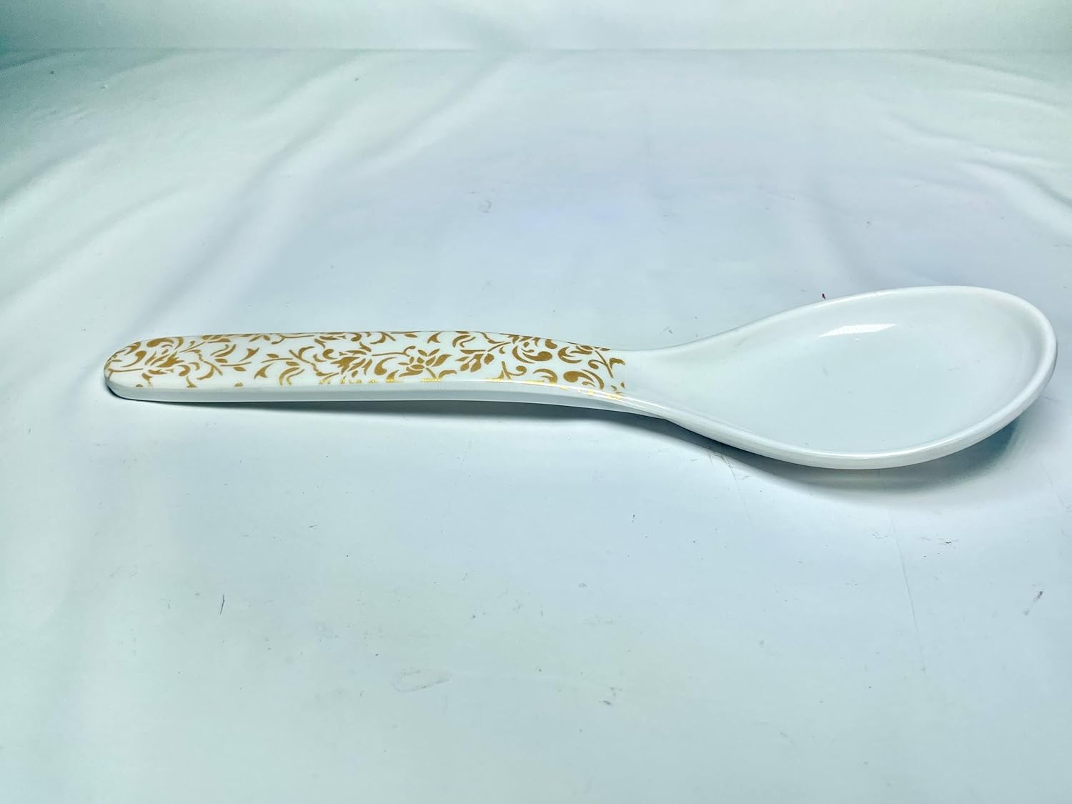71J2QEQJ62L._SL1500_ White and Gold Spoon Rest - Image 1